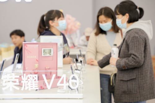 榮耀女神節(jié)專屬花藝沙龍收官，四城聯(lián)動演繹高級時尚審美