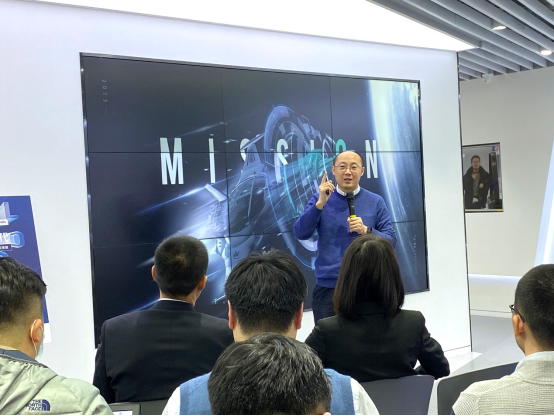 共創(chuàng)云時(shí)代 星環(huán)科技與英特爾、中化信息共話行業(yè)發(fā)展