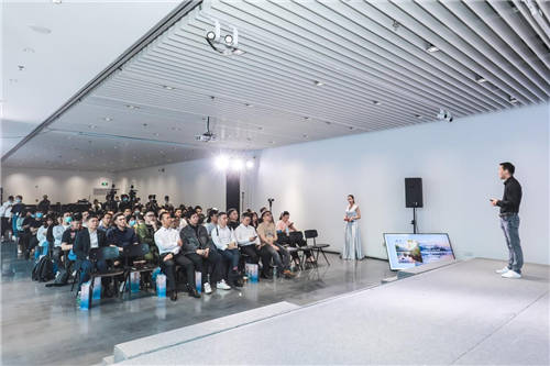 大自然地板成功舉辦品牌嘉年華，2021淡色輕染新品正式發(fā)布