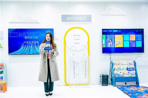 電視只能看嗎？海爾智慧屏不止能看，還能互聯(lián)3000種智慧家電