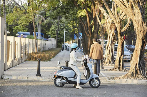 性價(jià)比更高的電動(dòng)車？愛瑪雷拉Q312，長續(xù)航更省電