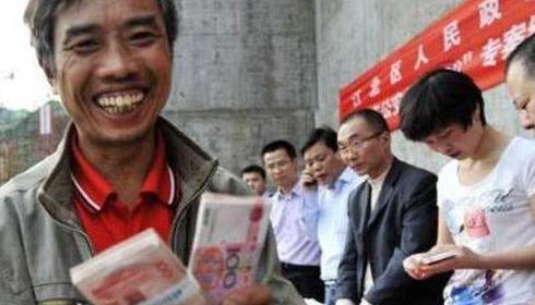 35歲成為高齡人群？智聯(lián)招聘：高齡求職者面臨長(zhǎng)期失業(yè)風(fēng)險(xiǎn)