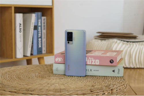 支持60倍超級(jí)變焦！vivo X50 Pro可從深圳拍到香港