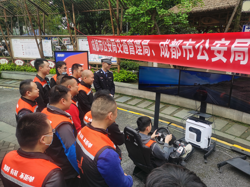 警企合作走社區(qū)，開啟貨拉拉交通安全沉浸式體驗展