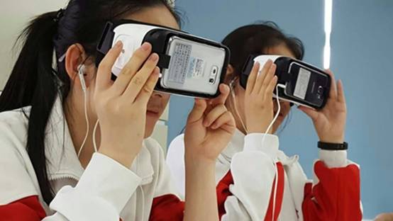 高通耕耘5G毫米波，應(yīng)用前景廣闊，VR教學(xué)讓課堂趣味盎然