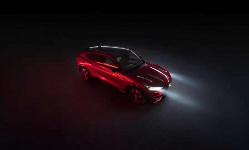 福特電馬PK特斯拉Model Y，談?wù)勱P(guān)于電動(dòng)車的那些事兒