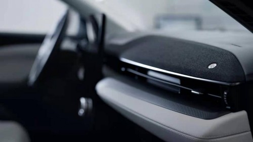 福特電馬PK特斯拉Model Y，談?wù)勱P(guān)于電動(dòng)車的那些事兒