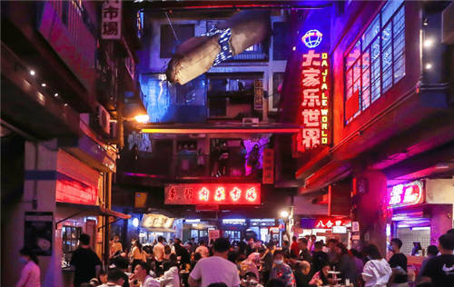 街電攜手美食新地標深圳文和友，立體化網(wǎng)絡滿電續(xù)航全場