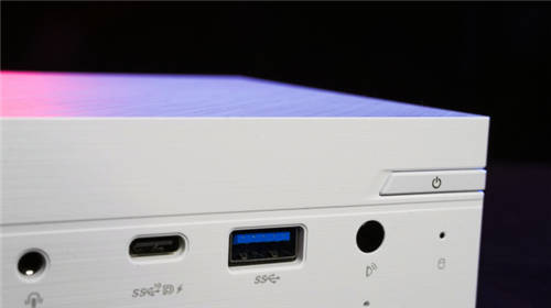小長假出行優(yōu)選，Mini PC PN50白色版驚艷顏值輕巧隨行