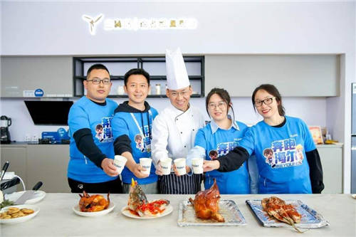 既是終點也是“家”！青島馬拉松首個跑者之家開啟智慧新體驗
