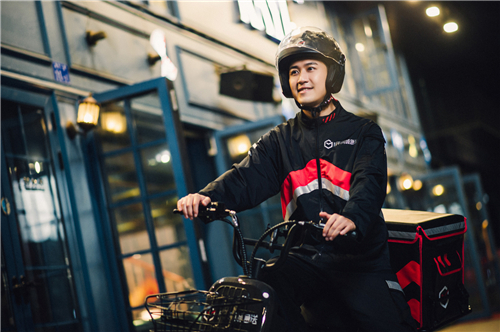 抖音、快手加碼本地生活業(yè)務(wù)，順豐同城急送助推“到家服務(wù)力”