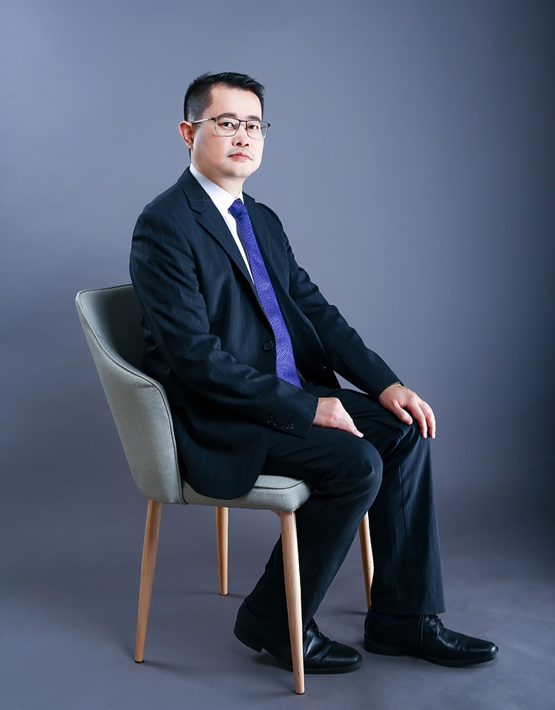 華科創(chuàng)智創(chuàng)始人兼董事長喻東旭：以O(shè)TM模式開拓新材料應(yīng)用