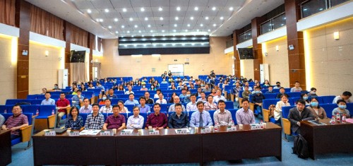 2021易智瑞杯中國(guó)大學(xué)生GIS軟件開發(fā)競(jìng)賽開賽儀式在武大舉行