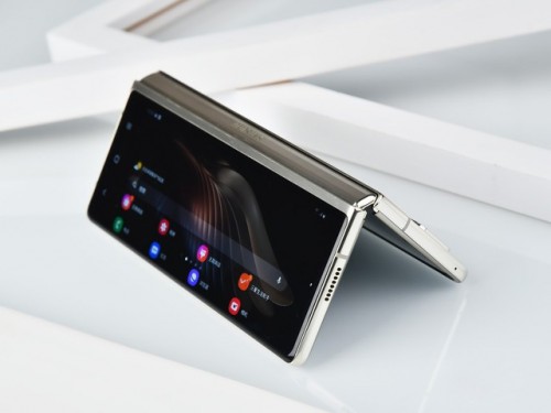 理性分析！三星Galaxy Z Fold2是如何成為折疊屏手機的標桿的？