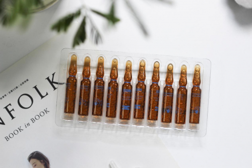 大油田？沙漠干？ISDIN怡思丁玻尿酸安瓶，讓你的肌膚水當(dāng)當(dāng)