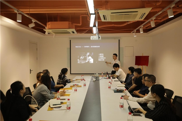 人才孵化，產(chǎn)教融合！米絡星集團攜手橫影學院共促直播產(chǎn)業(yè)發(fā)展