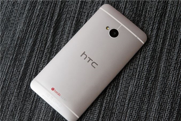 安卓經典神機HTC M7的設計師：跳槽蘋果了