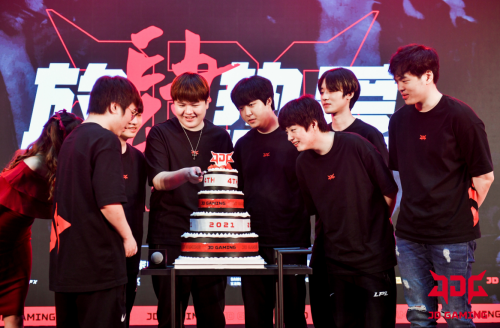 JDG俱樂部四周年慶典落幕！三星玄龍騎士亮相活動現(xiàn)場