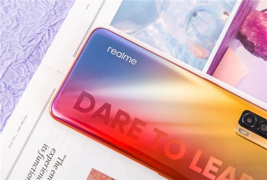 京東618千元機(jī)精選：realme 真我V15火熱來襲，低至1199元起！