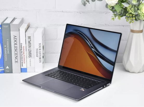 移動辦公新利器，ThinkBook 16p與同類機(jī)型相比有哪些優(yōu)勢？