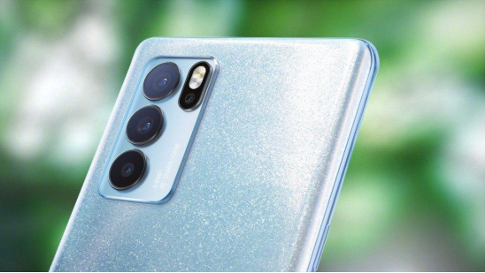 圈粉明星博主的OPPO Reno6系列，將于6月5日開(kāi)售，你心動(dòng)嗎？