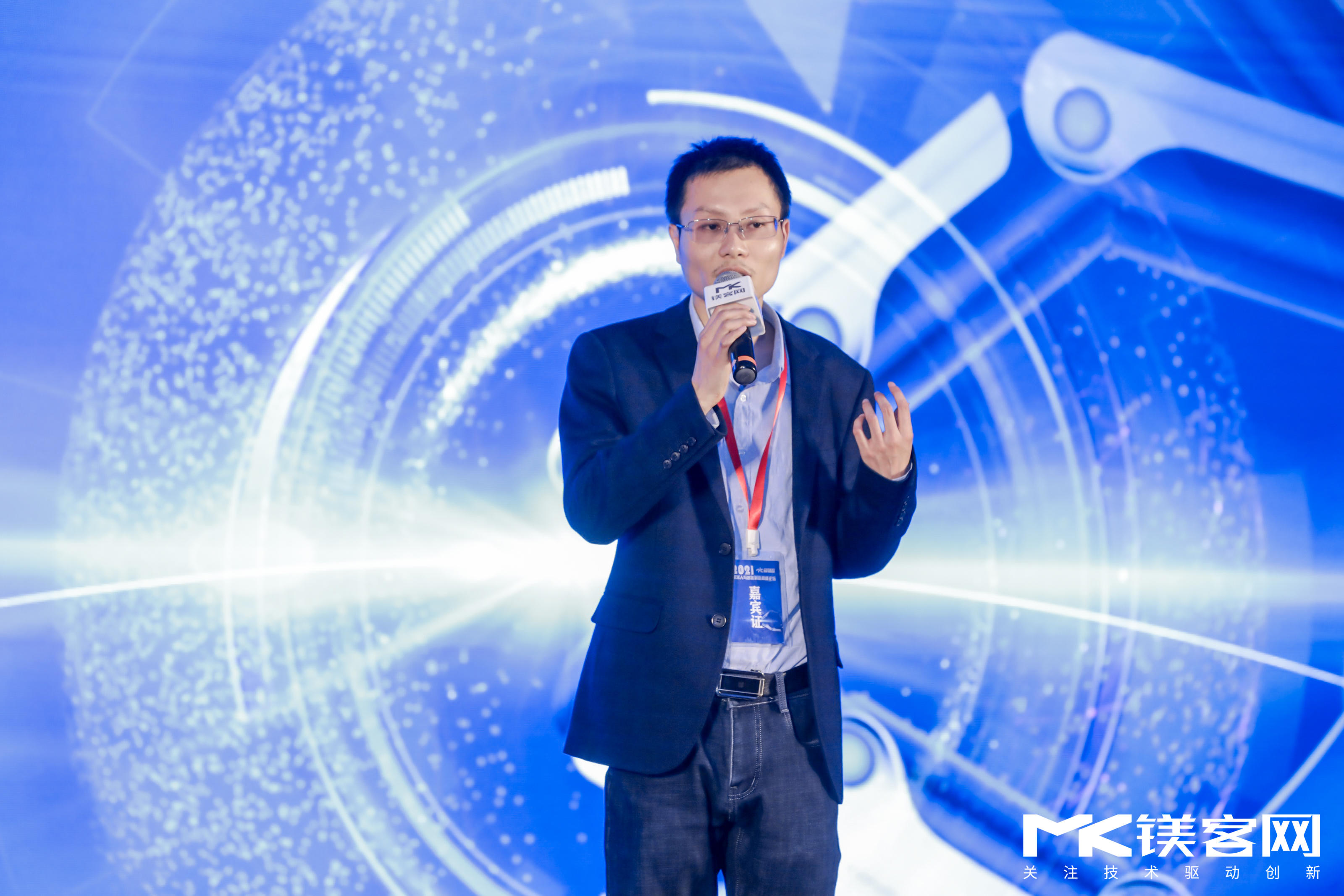關于機器人與智能制造的“新思考”，都在M-TECH 2021機器人與智能制造高峰論壇上