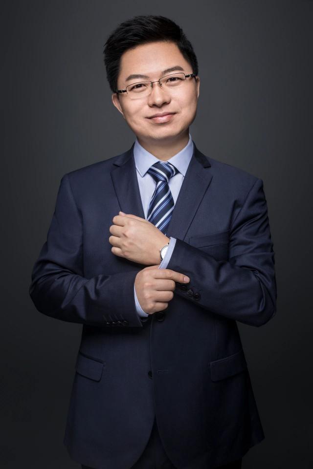 對(duì)話數(shù)睿數(shù)據(jù)穆鴻，起底400%增速背后的商業(yè)驅(qū)動(dòng)力