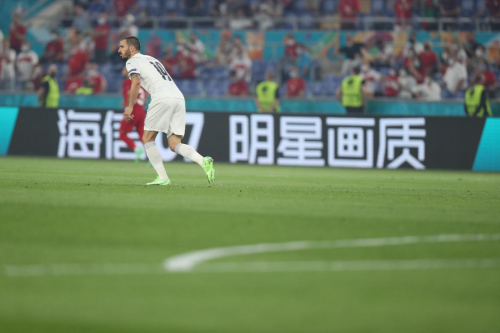 歐洲杯首戰(zhàn)，“海信U7”與球迷共狂歡