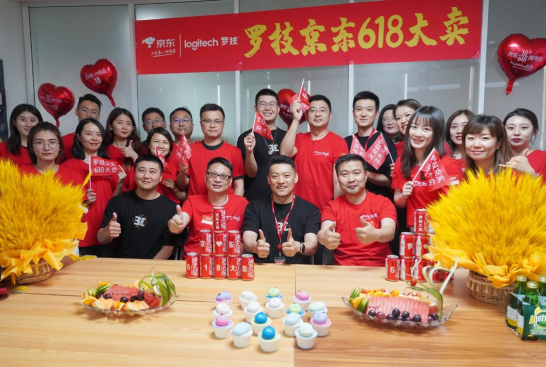 “高潮之戰(zhàn)”已然打響！羅技高層率眾到訪京東再加碼