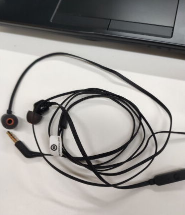 音質(zhì)好、讓耳朵放松的有線耳機(jī)分享，這三款有線耳機(jī)平價(jià)好用