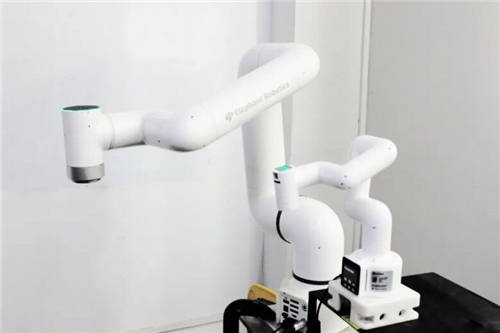 創(chuàng)新打造“教研助手”myCobot Pro，大象機器人成為輕量型機械臂行業(yè)領航人