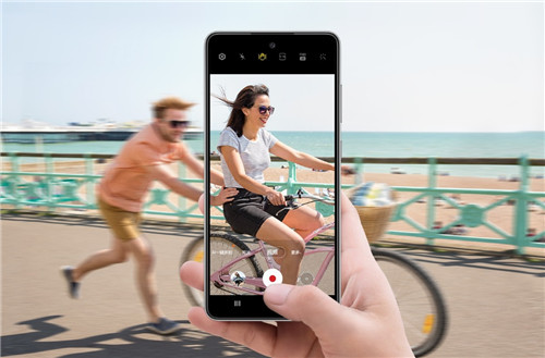 當(dāng)季潮流單品 三星Galaxy A52 5G開啟時(shí)尚生活