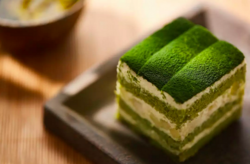 哪個(gè)品牌的蛋糕好？21cake蛋糕怎么樣？「淺草」切著吃的雨前龍井