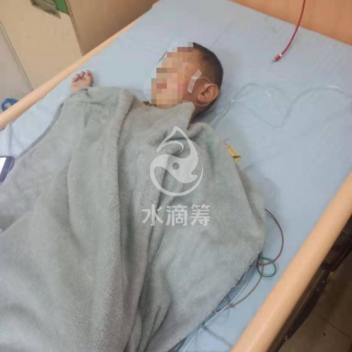 3歲寶寶飽受病痛折磨，父親難籌醫(yī)療費，無奈求助水滴籌