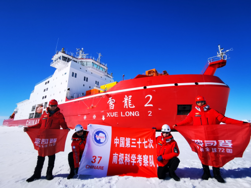 波司登羽絨服公布2020/21財(cái)報(bào)業(yè)績(jī) 營(yíng)收比肩Moncler