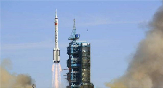 神舟十二號出艙成功！明月鏡片見證高光時刻