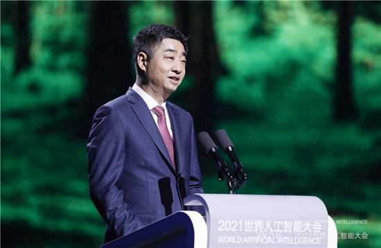 華為胡厚崑：從上海12345熱線的變化，看AI行業(yè)規(guī)模應用