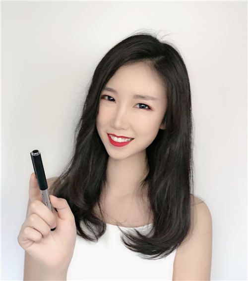 從教育博主到學(xué)浪知識傳播者，解鎖快學(xué)英語老師Emily的成長密碼