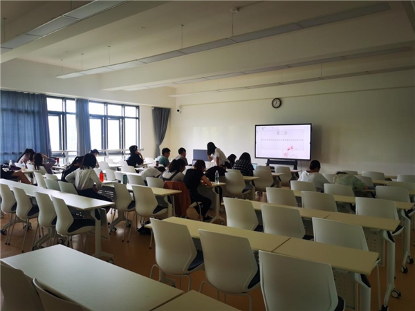 華東師范大學(xué):升級(jí)信息化教學(xué)，創(chuàng)新人才培養(yǎng)模式
