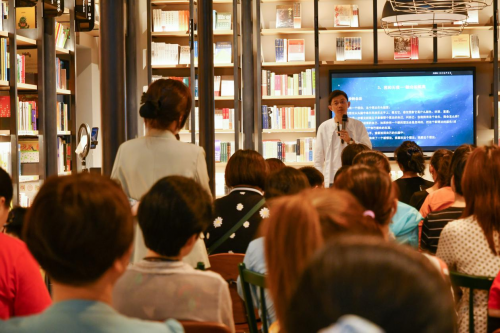 知名心理學(xué)作家盧熠翎受邀參加上海樊登書店線下讀書分享會(huì)
