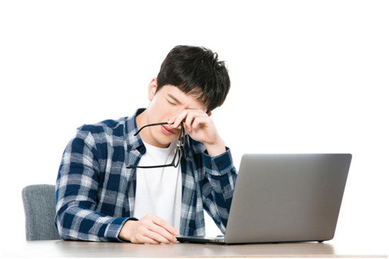 視疲勞多久才能恢復？讓葉黃素的作用來幫你改善吧