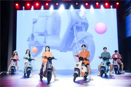 電動車行業(yè)新星！雅迪VFLY引發(fā)資本高度關(guān)注