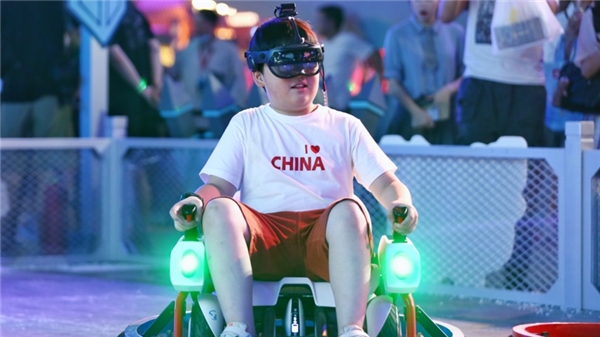 2021淘寶造物節(jié)：驚現(xiàn)互動(dòng)“黑科技”，九號(hào)機(jī)甲戰(zhàn)車熱血開戰(zhàn)！