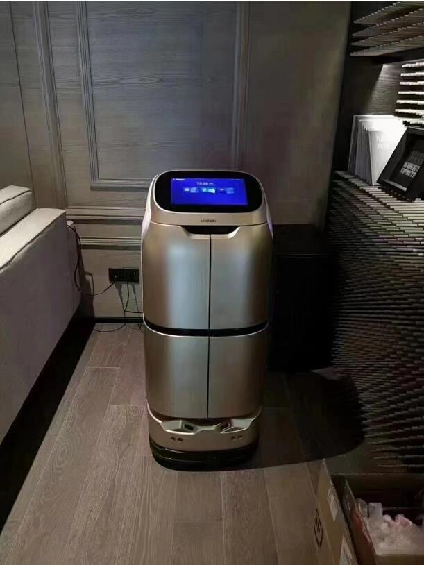 擎朗機器人進軍酒店行業(yè)，開啟智慧服務新紀元