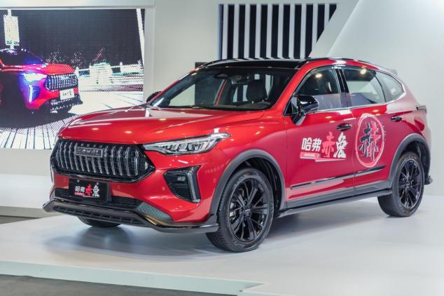 賽道搞事情？ “新次元激擎座駕”哈弗赤兔它來了！