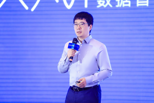 值得買科技CTO劉峰出席第三屆數(shù)據(jù)智能營銷論壇：以數(shù)智化驅(qū)動新消費、創(chuàng)造新體驗