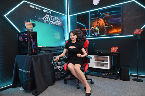 ChinaJoy2021丨提供更加舒適的游戲體驗(yàn) 迪銳克斯電競椅亮相展會現(xiàn)場