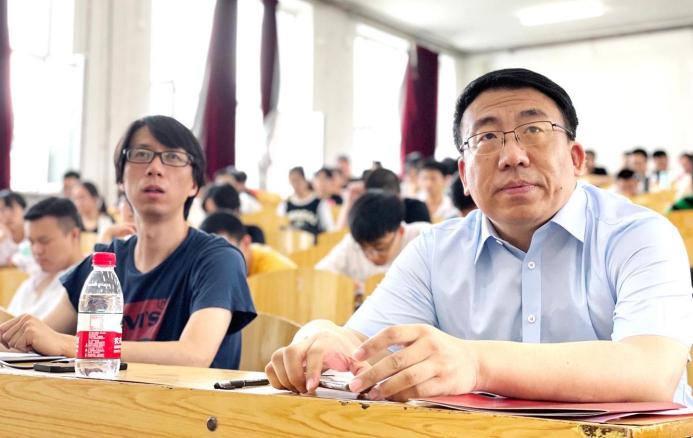 ?？途W(wǎng)聯(lián)合哈工大深度協(xié)同育人