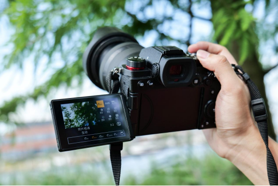「進(jìn)可攻退可守」的色彩表現(xiàn)，松下LUMIX S5拍照實(shí)測(cè)