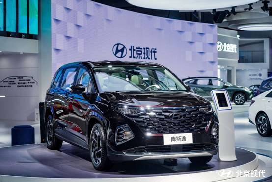 庫斯途、途勝L混動聯(lián)袂成都車展首發(fā)亮相，北京現(xiàn)代火力全開